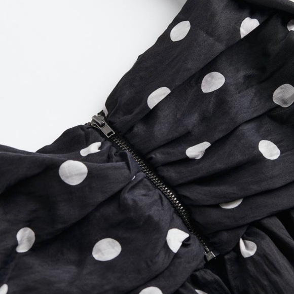 NWT Cropped Puff Sleeve TOP Polka Dot PEPLUM BLOUSE XS - Picture 3 of 8